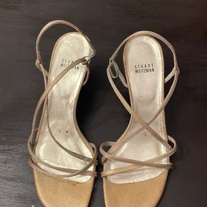 STUART WEITZMAN gold kitten heel sandals size 7 1/2 M for any occasion